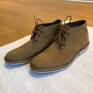 Timberland men’s suede chukka ankle boots
